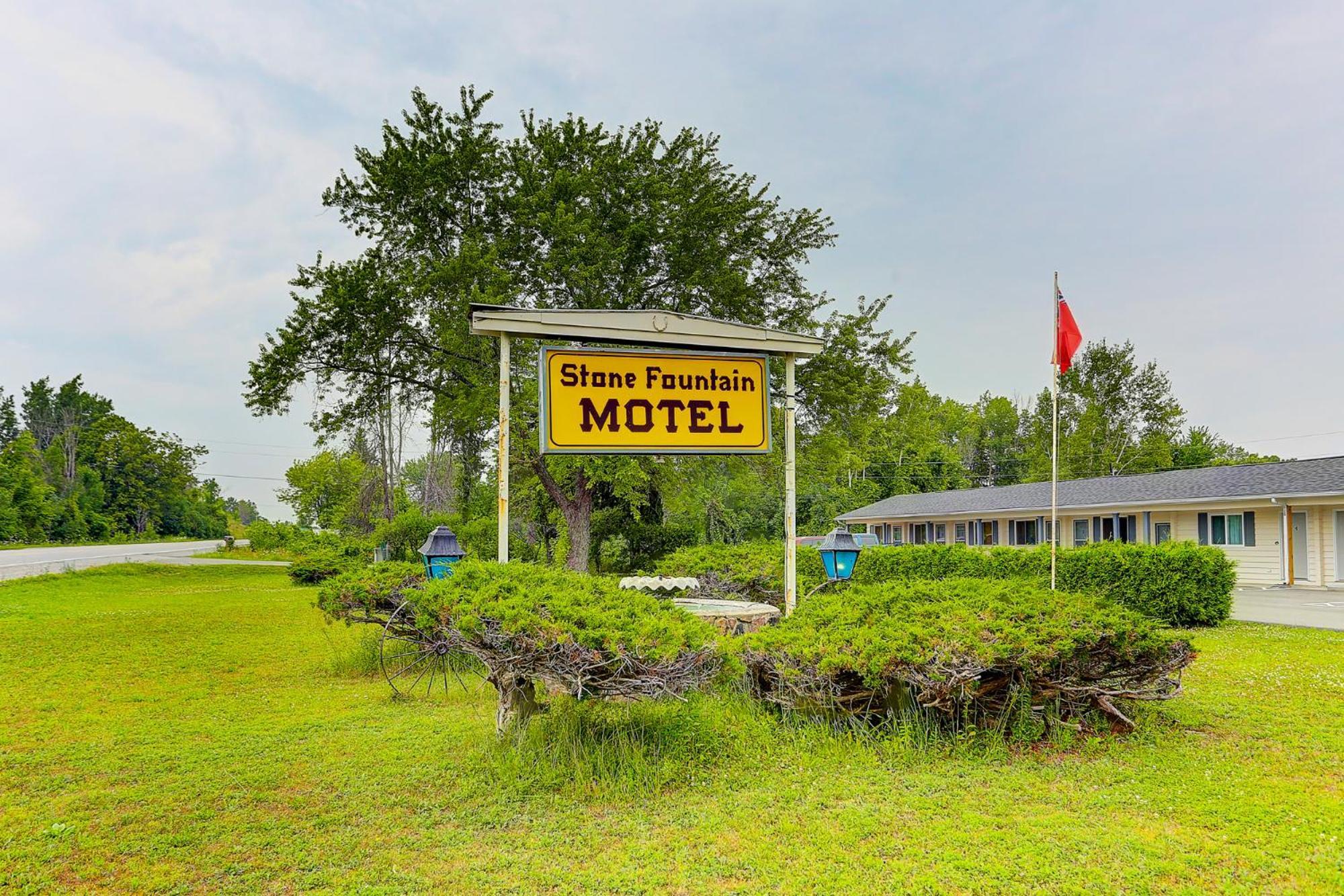 Stone Fountain Motel Fenelon Falls Luaran gambar