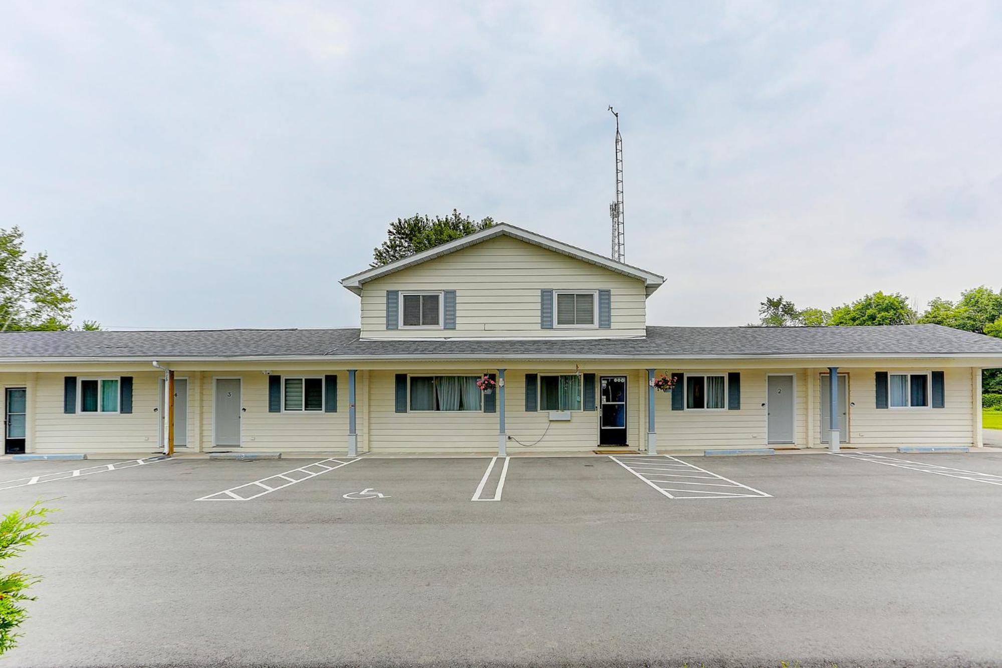 Stone Fountain Motel Fenelon Falls Luaran gambar
